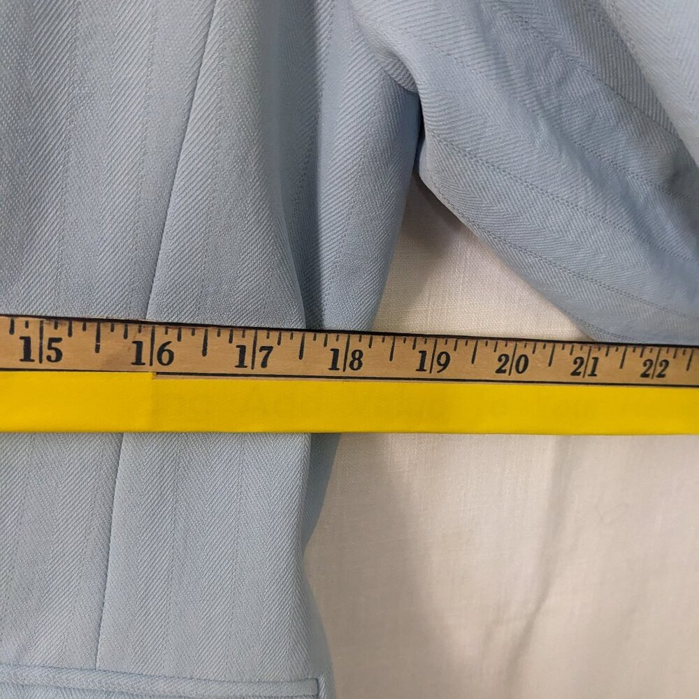 Doncaster Women's Light Blue Two Piece Suit Size 12 - Picture 13 of 15